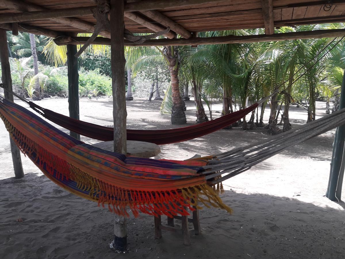 Hostal Pachamama Isla de Canas Екстериор снимка