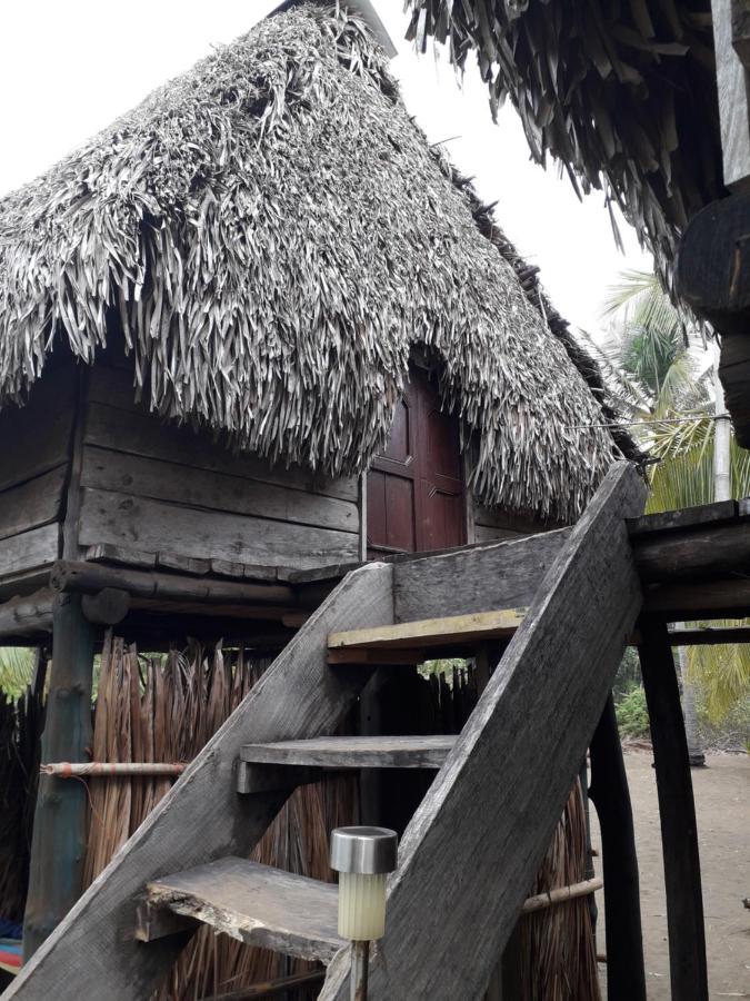 Hostal Pachamama Isla de Canas Екстериор снимка