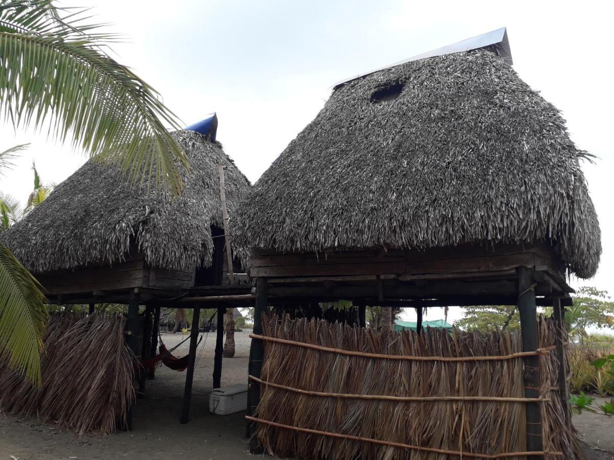 Hostal Pachamama Isla de Canas Екстериор снимка