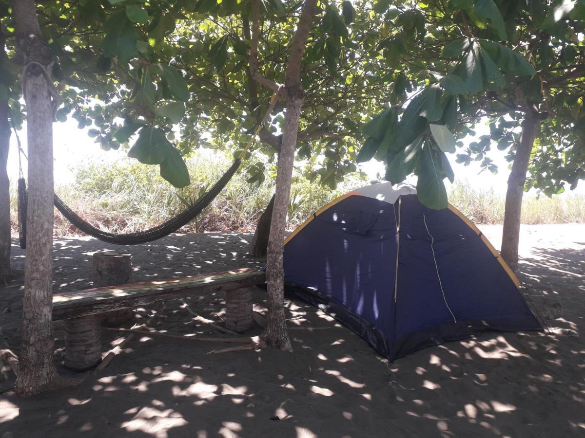 Hostal Pachamama Isla de Canas Екстериор снимка